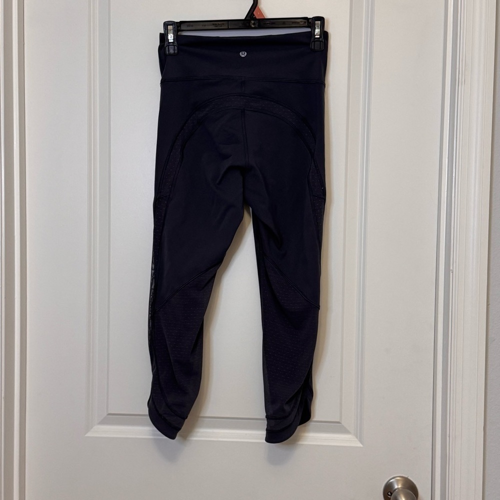 Lululemon Athletica grey Leggings size 6 - Picture 2 of 5